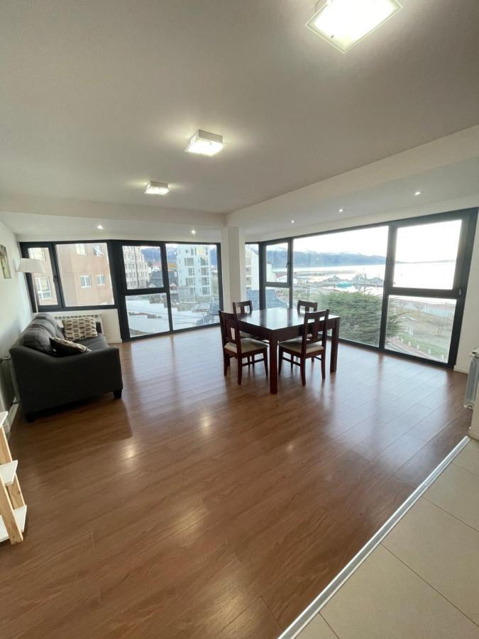 Entire apartment in Patagonia rebate in physical dollar Ushuaia Esterno foto
